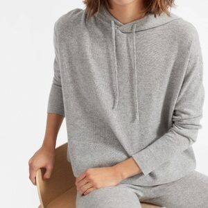 Everlane the cashmere square hoodie